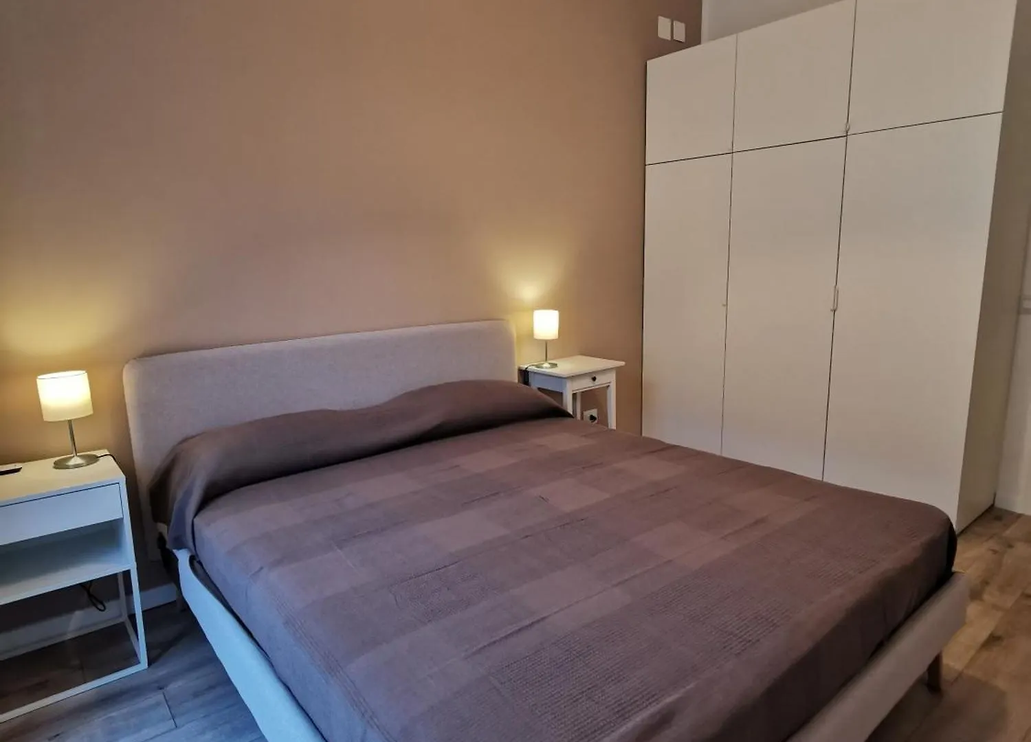 Casarino House Luxury Apartment 巴勒莫 0*,